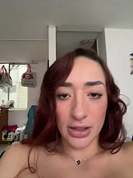 ariiel_ (F young) - BIG SQUIRT IN YOUR FACE