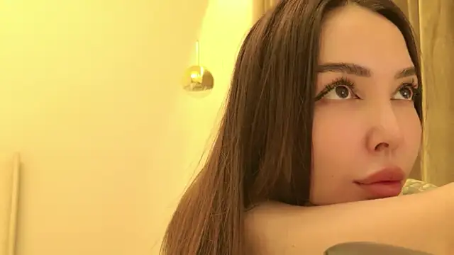 activedi (F young) - FULL NAKED