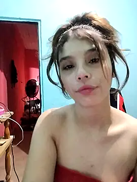 mariamac420 (Ask my age) - Show ass