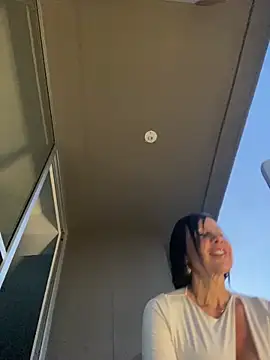 caritoo21 - Caritoo21's free webcam - UK Sex Cams