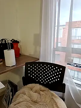 Webcam Model (Sam_Sara)  is live.Free join now!