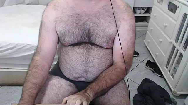 mysterbearmg (Ask my age) - CUM IN GOAL - Add Inst - Mysterbearmg