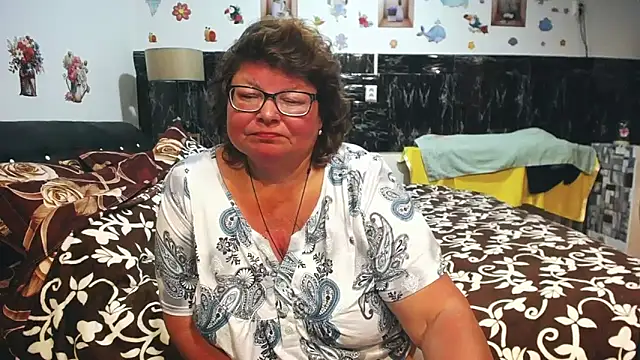 sweetmommax - SweetMommaX's free webcam