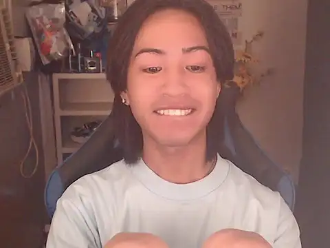 erin_23 (Ask my age) - make love with me, and lets cum <3