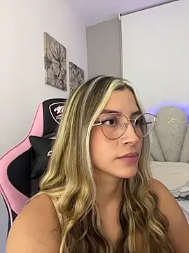 issabela_g1 - Issabela_G1's free webcam - UK Sex Cams