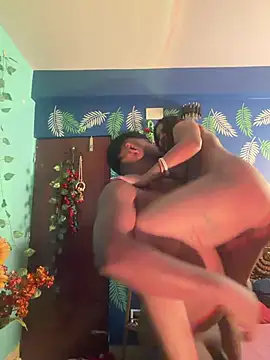 V-Hot-Sweti live sex cam