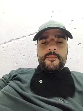 gusto14cm - Gusto14cm's free webcam - UK Sex Cams