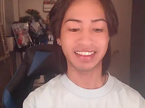 Erin_23 live sex cam