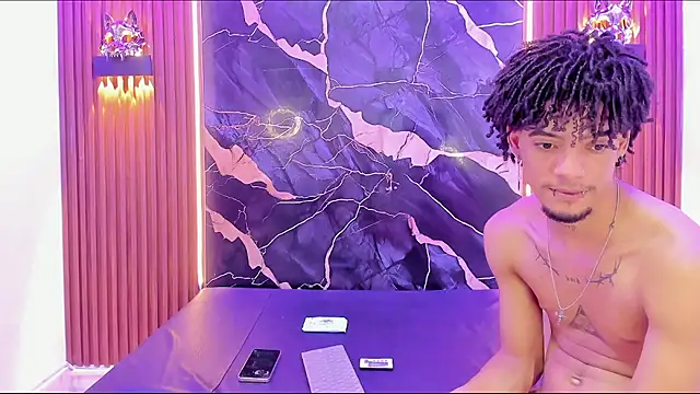 Lucky_boys__X webcam