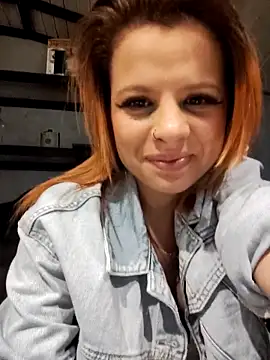 cataleya_16 - Cataleya_16's free webcam