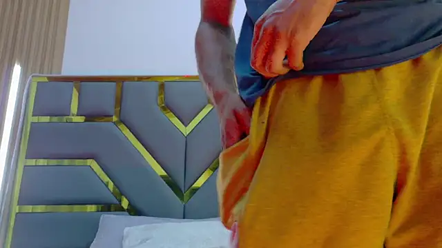 oliver_bigblack_cock (M young) - helicopter with the penis