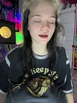 Cutiepiespanks's live cam