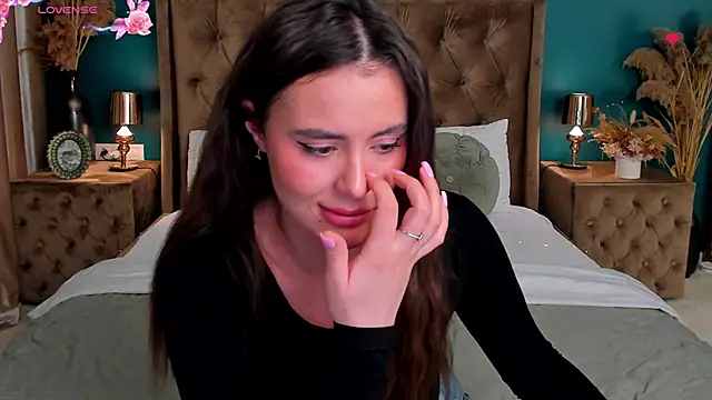 calymoon (F young) - good start