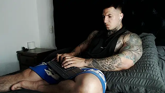 Shane_Clay webcam