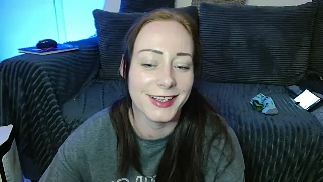 jasmin-white (F young) - squirt lt 2videos +2mtoycontroll