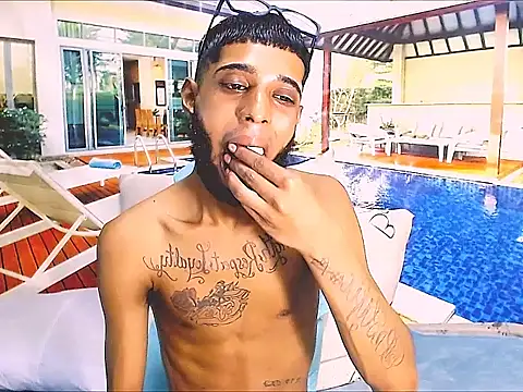 charmingindian1 - CharmingIndian1's free webcam - UK Sex Cams