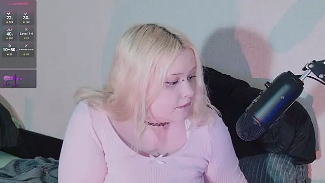 Electro_doll live sex cam