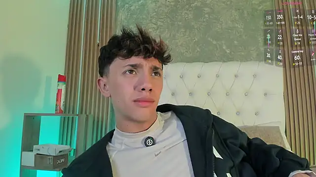 Tomy_Rox live sex cam