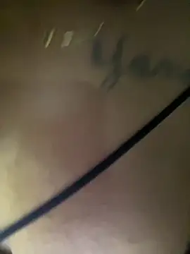 emi_rousse - Emi_rousse's free webcam