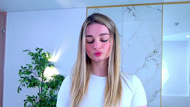 sweetylicky - SweetyLicky's free webcam