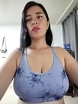 Webcam Model (hailey85)  is live.Free join now!