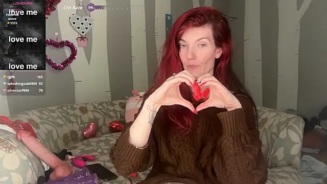 YourFavCanadianMILF webcam