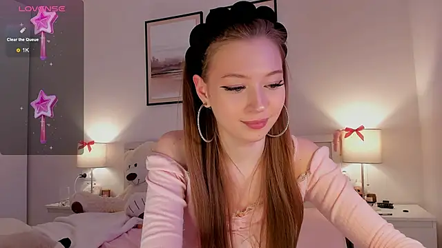 diana_nier - Diana_nier's free webcam - UK Sex Cams