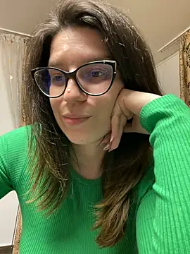 nadiranoor - NadiraNoor's free webcam - UK Sex Cams