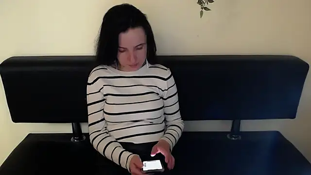 laimav_ - LaimaV_'s free webcam - UK Sex Cams