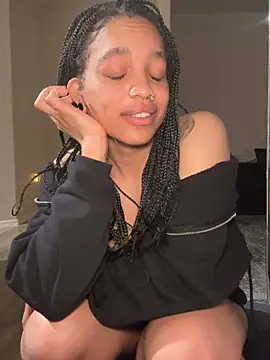 Webcam Model (afavoredangel)  is live.Free join now!