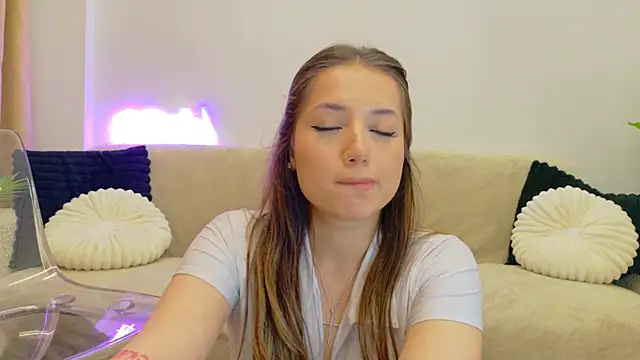 angel__vibe (F young) - Show me what real pleasure means