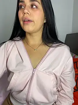 sophyy_white - Sophyy_white's free webcam - UK Sex Cams