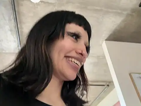 gothbabbi (G young) - Take top off + 5 min toy control