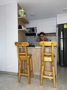 tabata_monroee webcam