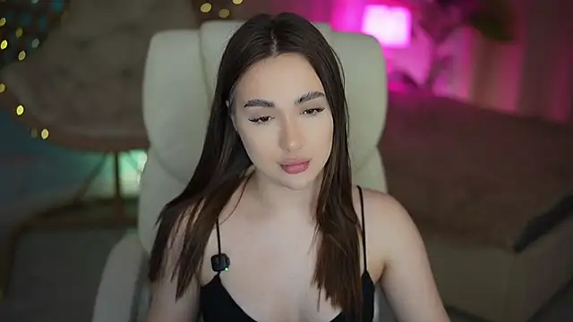 oliviamoore_ - OliviaMoore_'s free webcam