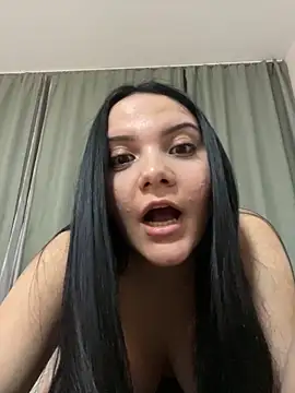 Selena_y live sex cam