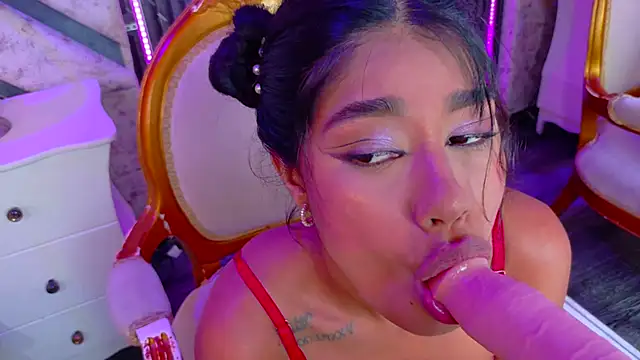 zafirarose (F young) - Play With My Plug