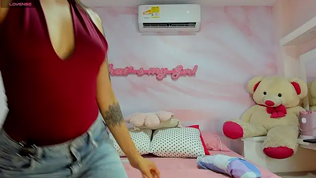 adalyn_cute (F teen) - show squirt