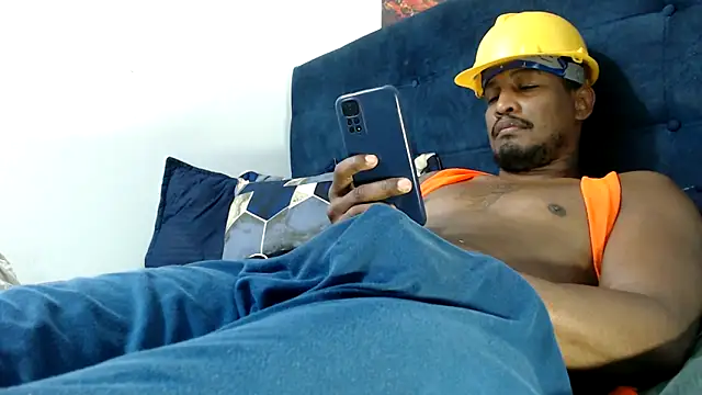 elcaballeronegro24 (Ask my age) - show cum with explosive screams moan