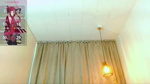 katha_Crawford webcam