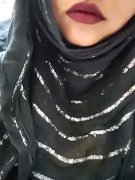 Webcam Model (Indian-Nazia)  is live.Free join now!