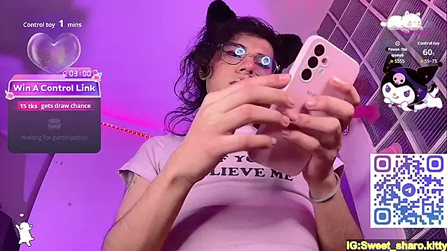 Sweet-SharoKitty webcam