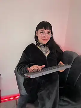 ravenna666_ - Ravenna666_'s free webcam