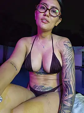 roma_xxx (F young) - Fuck dildo 🍆 Misionary style OPEN LEGS