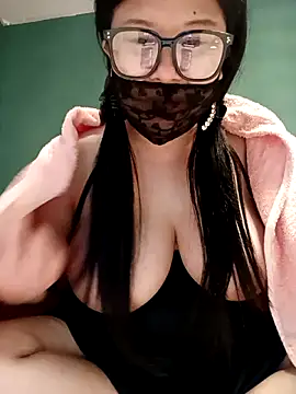 美女Llpl326在线直播