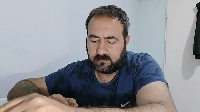 mio_jaks - Mio_jaks's free webcam - UK Sex Cams