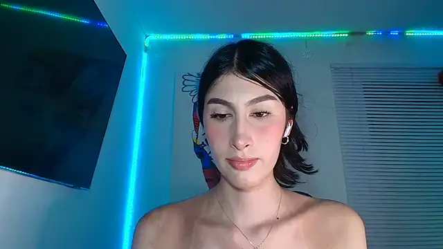 valeria_gonzales_ - Valeria_gonzales_'s free webcam - UK Sex Cams