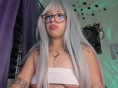 pinky_promiseex - Pinky_promiseex's free webcam