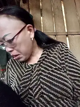 agnes-baby - Agnes-baby's free webcam