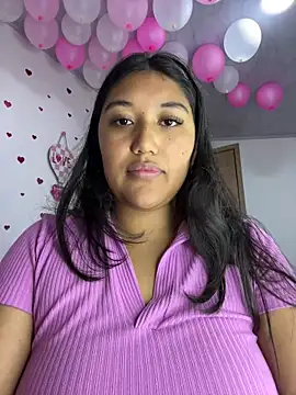 Webcam Model (SharaRous)  is live.Free join now!